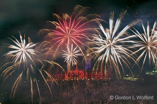 Winterlude 2010 Fireworks_13709.jpg - Winterlude ('Bal de Neige' in French) is the annual winter festivalof Canada's capital region (Ottawa, Ontario and Gatineau, Quebec).Photographed from Gatineau (Hull), Quebec, Canada.